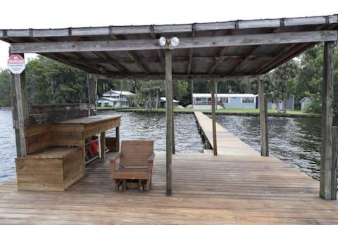 St Johns River Retreat Unit 1 Crescent City Exteriör bild