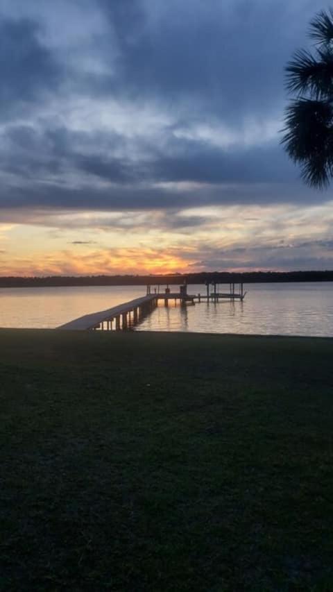 St Johns River Retreat Unit 1 Crescent City Exteriör bild
