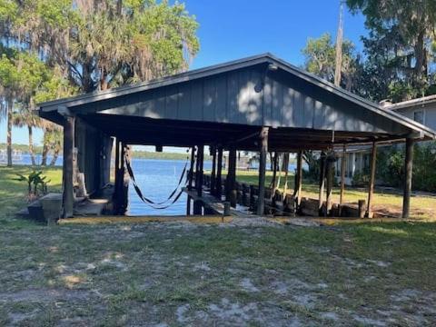 St Johns River Retreat Unit 1 Crescent City Exteriör bild