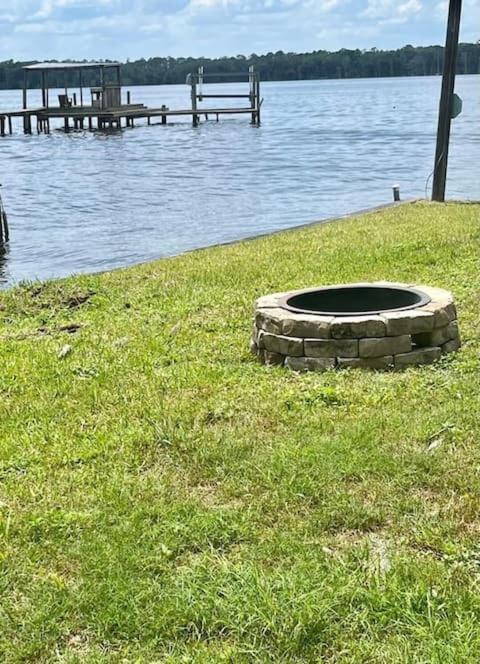 St Johns River Retreat Unit 1 Crescent City Exteriör bild