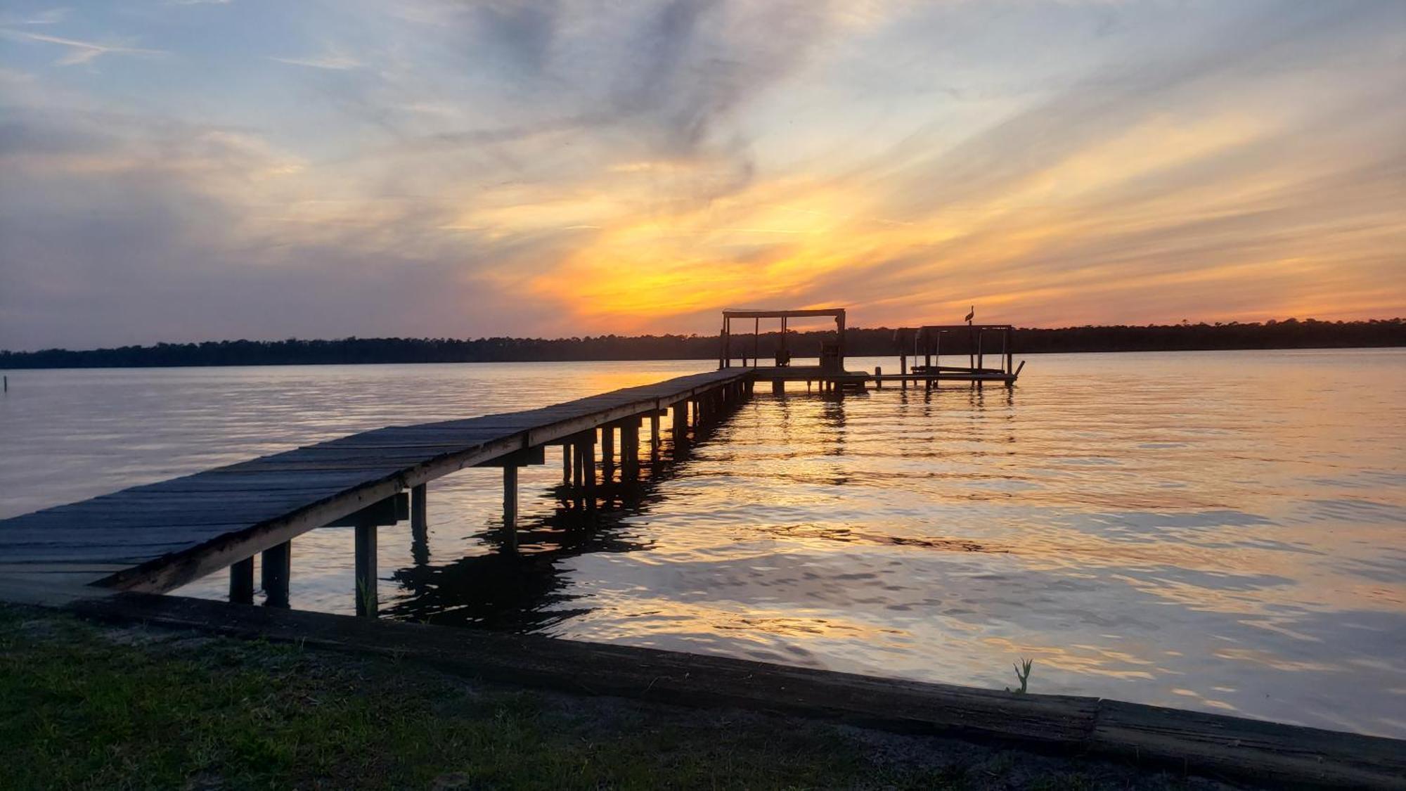 St Johns River Retreat Unit 1 Crescent City Exteriör bild